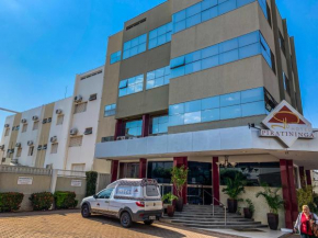 Отель Hotel Piratininga Fernando Corrêa - Rondonópolis  Рондонополис